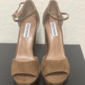 Steve Madden Brown Suede Pump Block Heel
